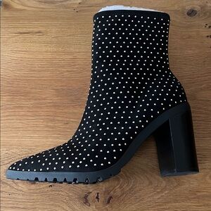 NEW Charles by Charles David Danielle Black Studded Stretch Ankle Boots 9M